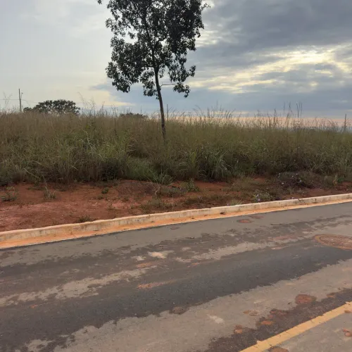 Lote bairro Villa real Curvelo