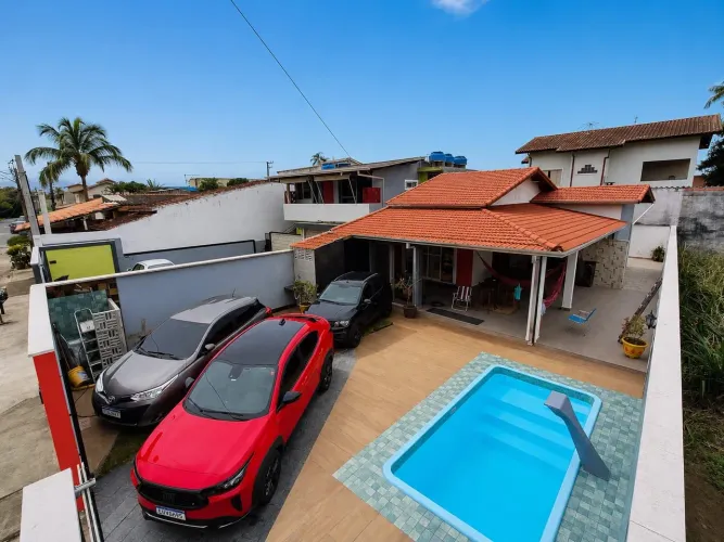 Casa Caraguatatuba próximo Rio juqueriquere