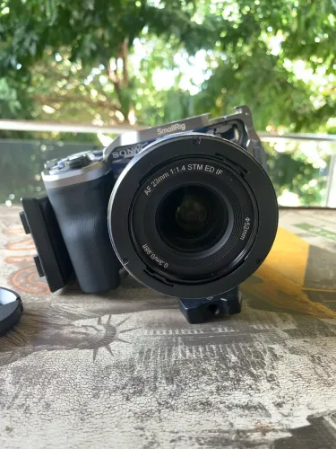 Sony alpha zve10 mark 2