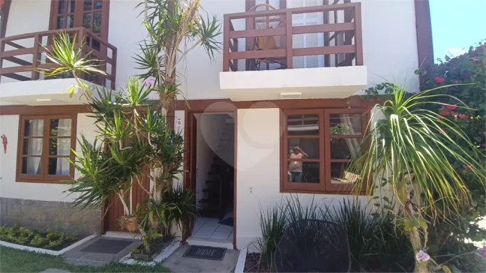 Condomínio com 2 quartos para locação em Manguinhos - RJ