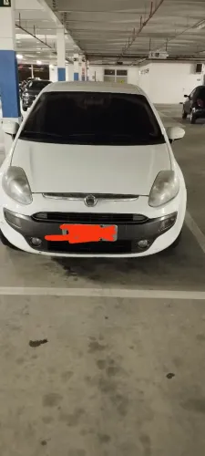 Fiat Punto Sporting 1.8 Flex 8v/16v 5P 2013