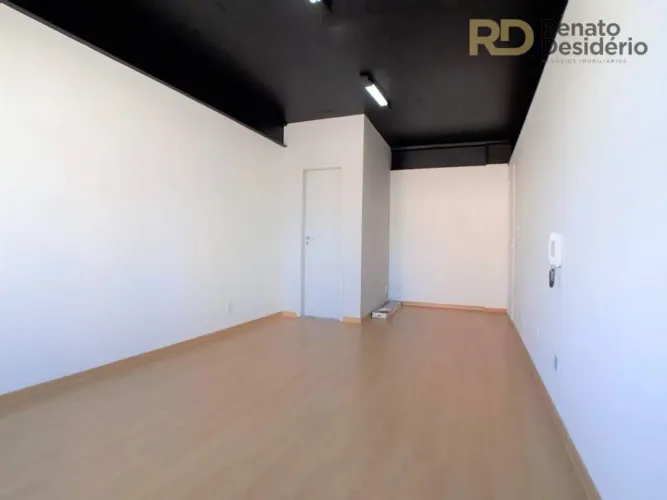 Sala Comercial no Santa Efigênia 19m² | 7º Andar | Próx. Área Hospitalar |