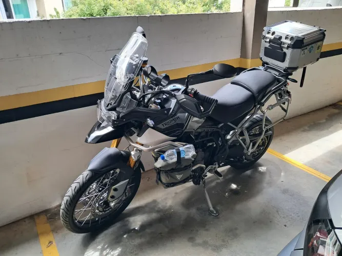 Tiger 900 Rally completa com baús originais!...