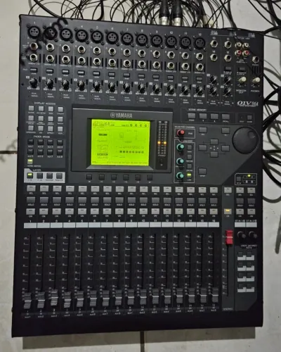 Mesa de som digital Yamaha 01V96i Usb Placa Espansora MY16-AT 32 Canais 01v96 x32 01v