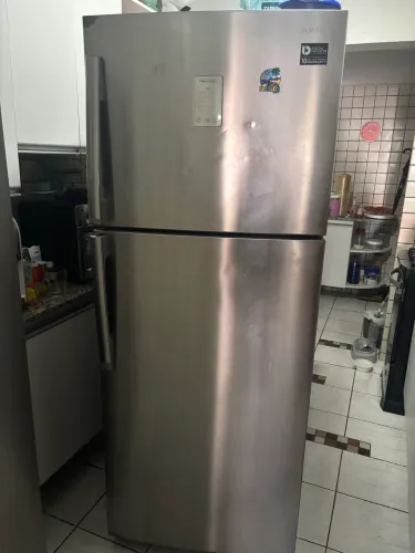 Geladeira Samsung Twin Cooling Plus 