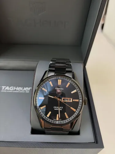 Relógio TAG Heuer Carrera Calibre 5 Day-Date
