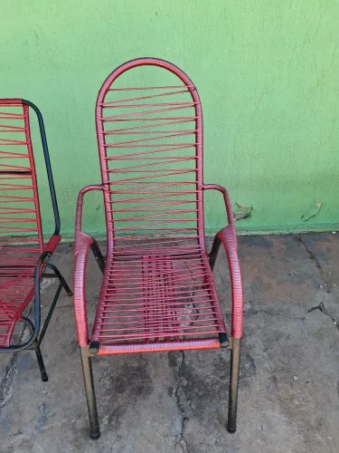 Cadeira de fio 90 cada