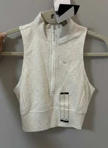 Blusa Nike nova com etiqueta tam P