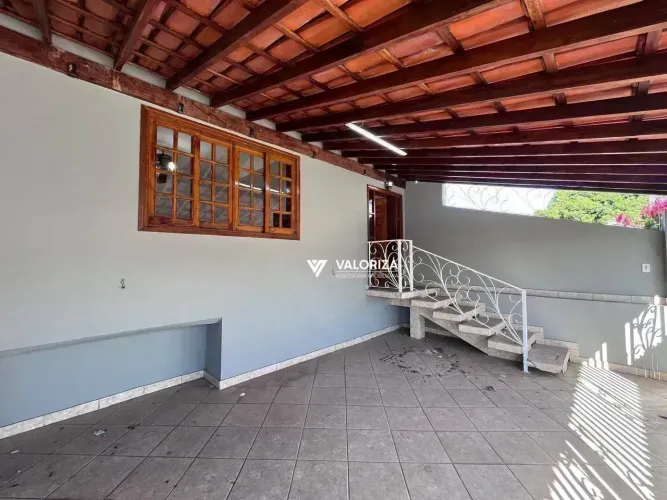Casa com 3 quartos à venda, 110 m² por R$ 520.000 - Vila Assis - Sorocaba/SP
