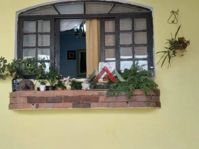 Sobrado com 4 dormitórios à venda, 231 m² por R$ 800.000,00 - Vila Áurea - Poá/SP
