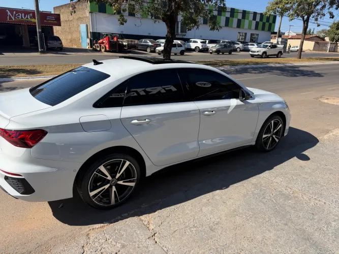 Audi A3 Sed. Perform. Black 2.0 TFSI S-tronic 2024