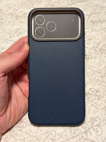 Capa iPhone 17 Pro Max Edge, Originais iPlace, Azul 