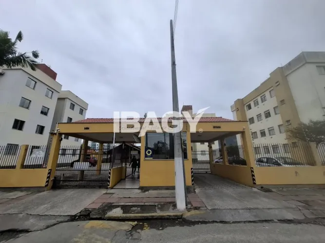 Excelente Apartamento 2 dormitório(s) em Rio Caveiras - Biguaçu