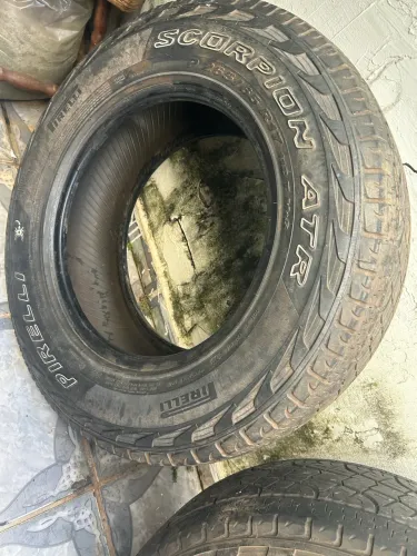 Pneus 265/65 17 