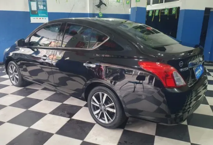 Nissan Versa SL 1.6 16V Flexstart 4P Mec. 2018