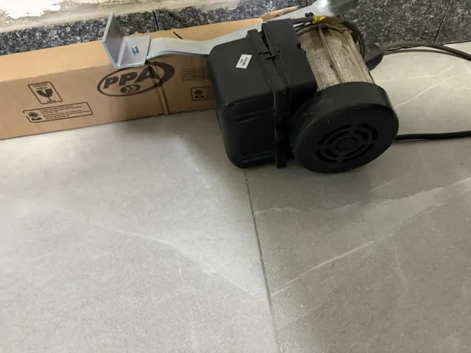 Motor para portão com defeito