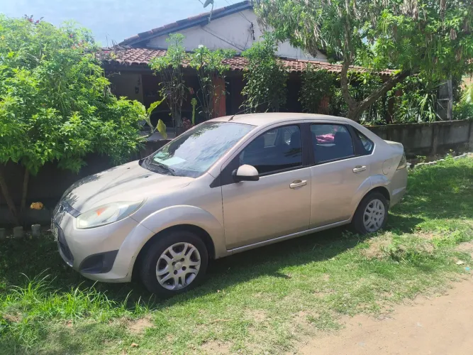 Ford Fiesta Sed. 1.6 8V Flex 4P 2013