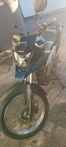 Moto semi nova XRE 190