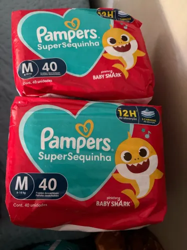 Fraldas Pampers M super sequinha 