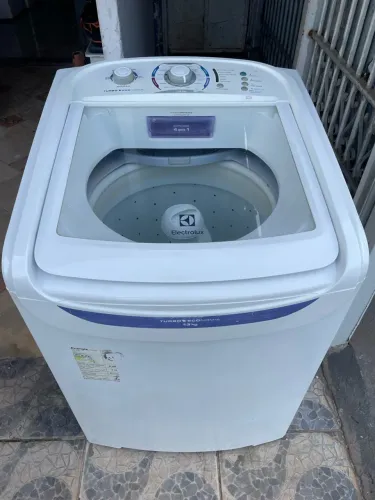 Excelente Lavadora 13 KG Electrolux