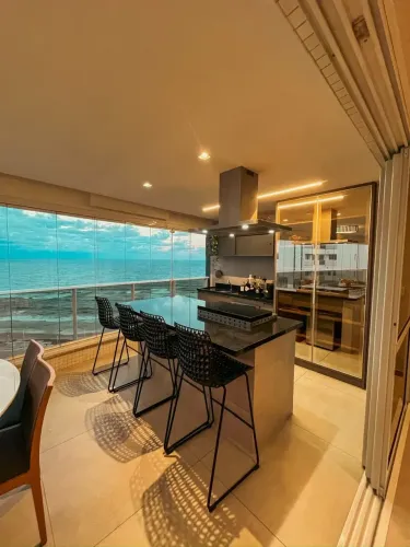 Hemisphere 360 | Vista Mar Eterna | 200m² | 3 Suítes com Closet | Andar Alto | Torre da Fr