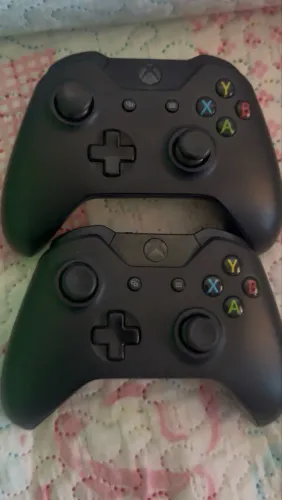 Xbox One + Kinect NA CAIXA