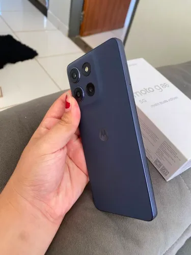 Vendo um moto g86 poucos dias de uso 