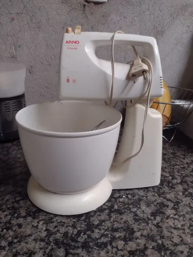 Batedeira Arno Funcionando Perfeitamente