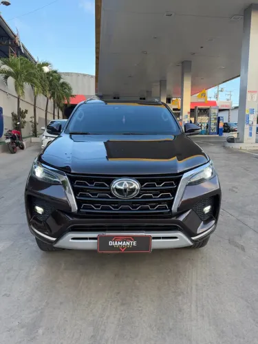 Toyota Hilux SW4 SRX 4X4 2.8 TDI 16V Dies. Aut. 2021