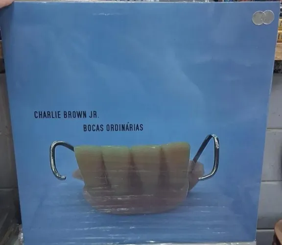 LP CHARLIE BROWN JR. LACRADO - BOCAS ORDINÁRIAS