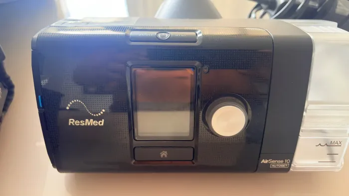 CPAP ResMed AirSense 10 AutoSet com Umidificador Integrado e Fonte Original