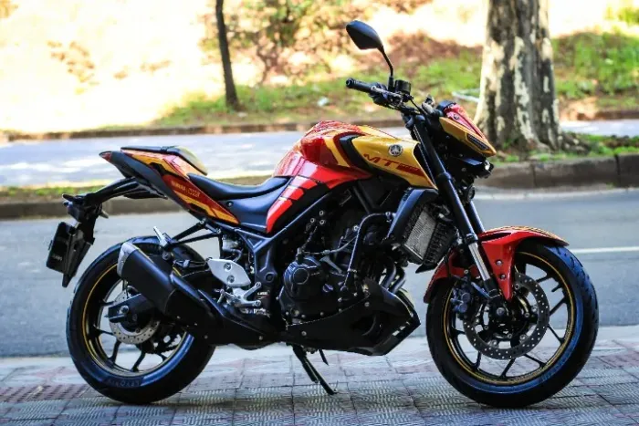 Yamaha MT03 Homem de Ferro - 2022