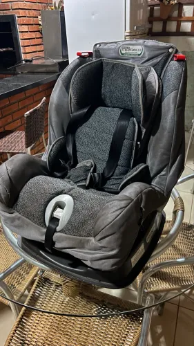 Cadeirinha de bebê para carro