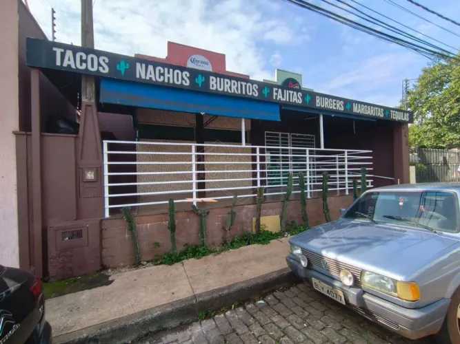 Locação de Comercial / Prédio na cidade de Araraquara