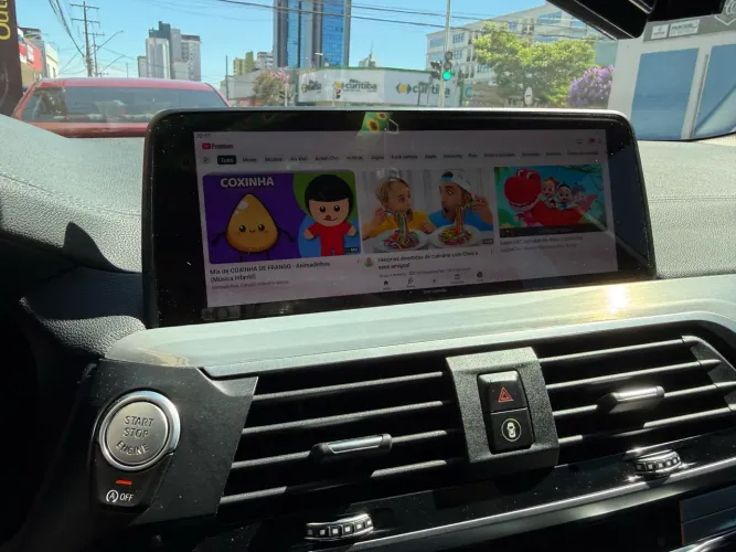 Streaming box auto bmw 