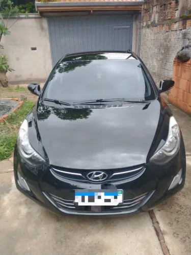 Hyundai Elantra GLS 2.0 16V Flex Aut. 2014