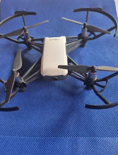 Drone tello dji para retirar peças ou conserto 