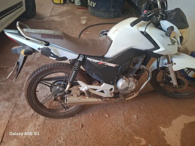 Vende se fan 160 2018 venda pra comprar outra 