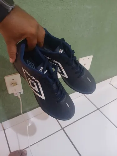 Chuteira Umbro