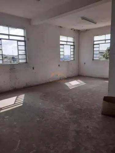 Loja de 110m² com 01 Lavabo no bairro Pompéia em Belo Horizonte/MG.
