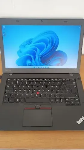 Notebook Lenovo, linha Think Pad, i7, com SSD 480,16GB com bateria dupla.