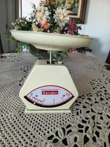 BALANÇA RETRÔ BENDER 2KG