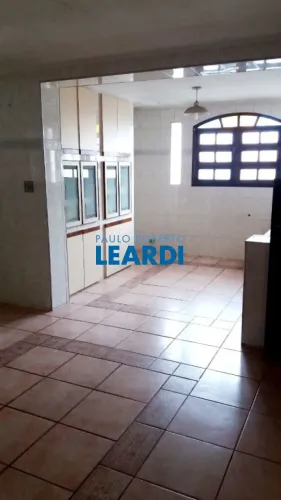 CASA ASSOBRADADA - SANTA PAULA - SP