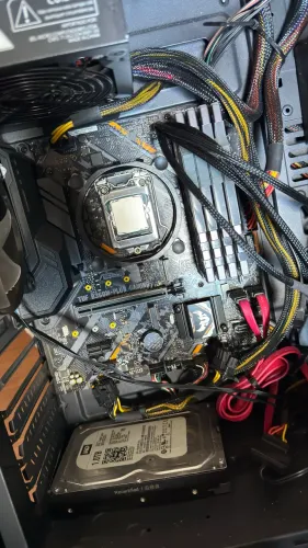 PC Gamer / Setup para Upgrade - i7 8700K + 32GB RAM + TUF B360M