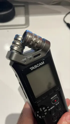 Gravador TASCAM DR-22WL Wi-Fi Profissional