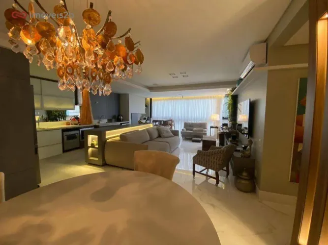 Apartamento com 3 dormitórios à venda, 128 m² por R$ 2.200.000,00 - Centro - São José/SC