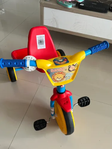 Triciclo infantil