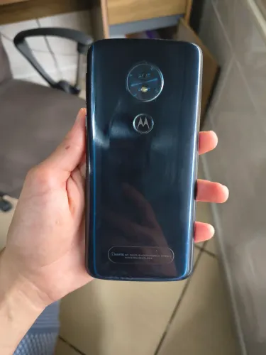 Moto G6 Play em perfeito estado