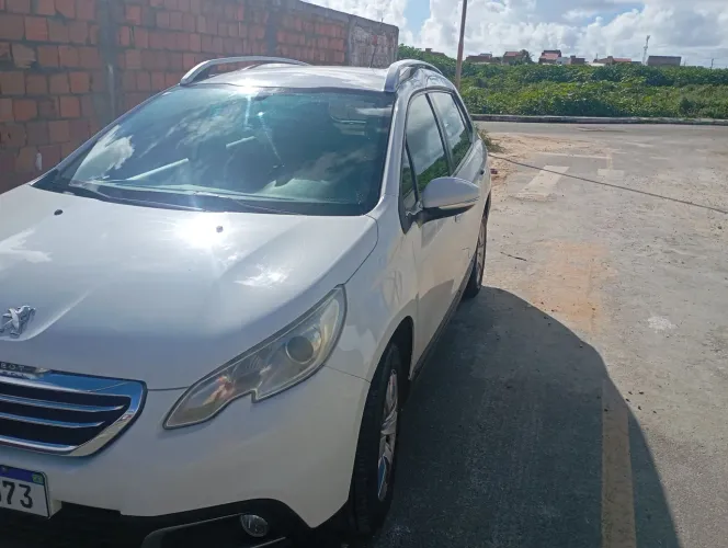 Peugeot 2008 Allure 1.6 Flex 16V 5P Aut. 2016