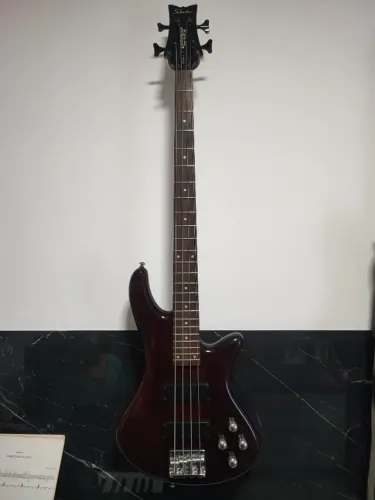 Contra-Baixo Schecter Diamond Series Deluxe 4 Cordas Ativo